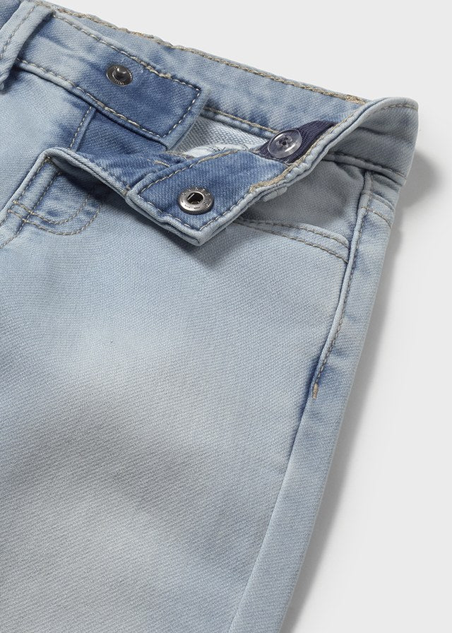 25101582-857-216_3.JPG