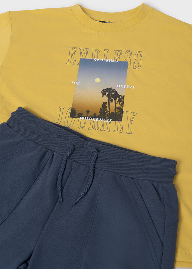 25106679-201-57_3.JPG