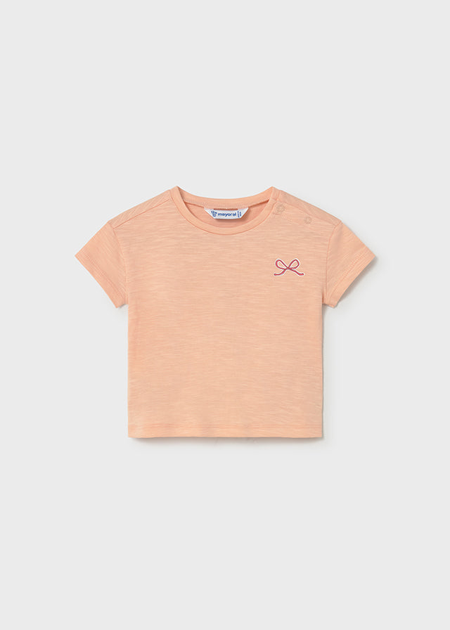 26101083-486-216_1.JPG