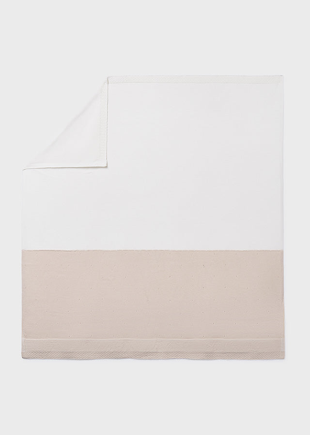 26109019-319-247_1.JPG