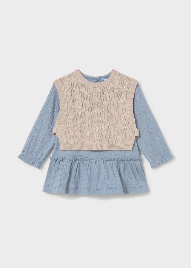 26202943-947-216_1.JPG